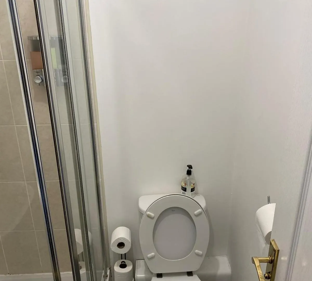 Cheerful 4 Bedroom Townhouse With Free Parking Newcastle-upon-Tyne Storbritannien