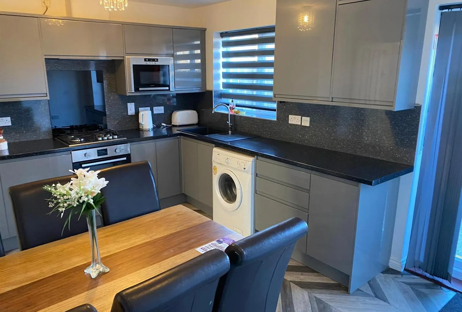 Apartment Cheerful 4 Bedroom Townhouse With Free Parking Newcastle upon Tyne United Kingdom