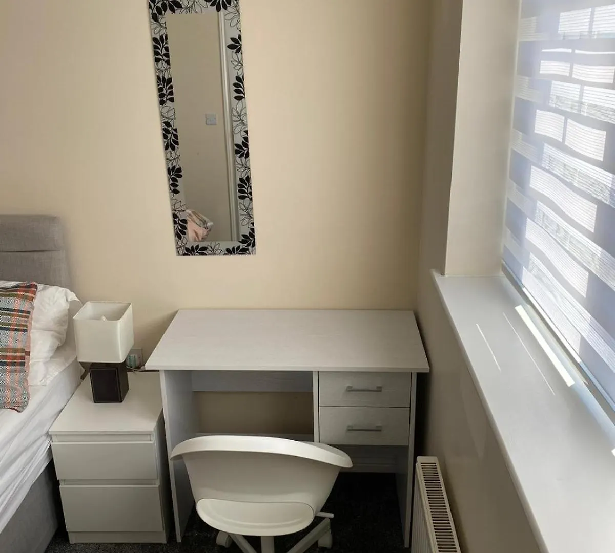 Apartment Cheerful 4 Bedroom Townhouse With Free Parking Newcastle upon Tyne